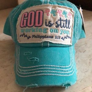 Cute distressed hat, never been worn
